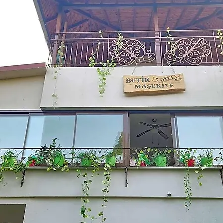 Butik Masukiye * Himmetli